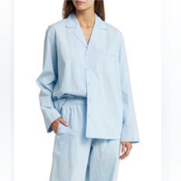 SKIMS Other - SKIMS Poplin Unisex Sleep Pant and Shirt in color Glacier (SOLD AS SET)